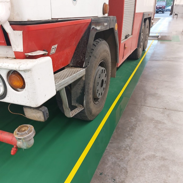 STK Litoměřice - podlaha pro nákladní automoby