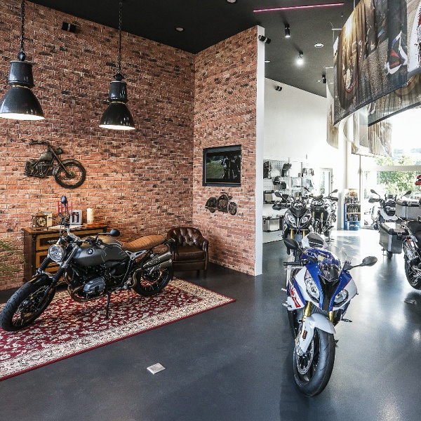 Fotogalerie - Best fotky - Mototoshowroom BMW - Karlovy Vary