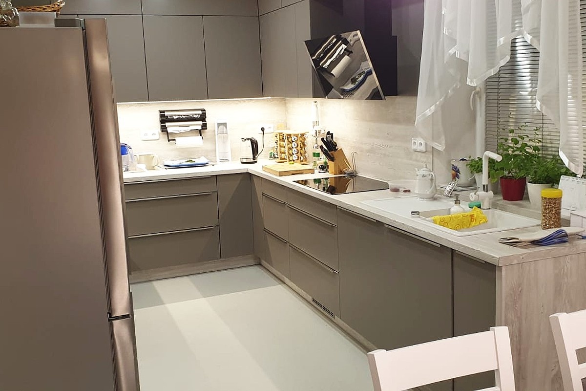 Lité podlahové stěrky