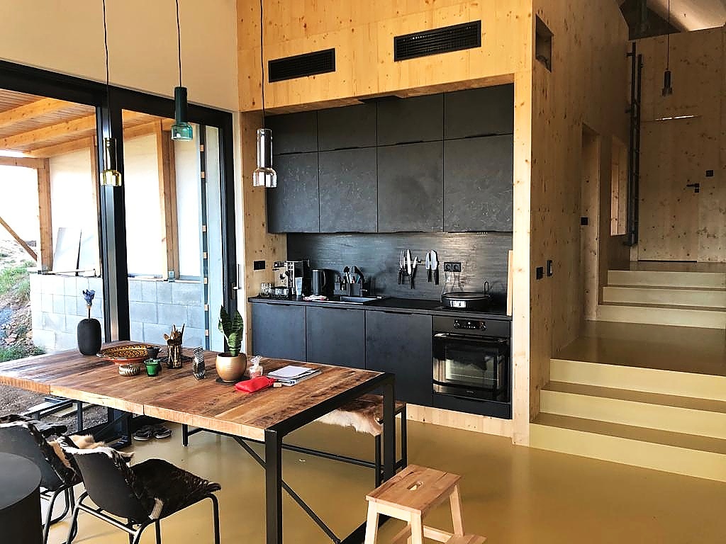 Lité podlahové stěrky