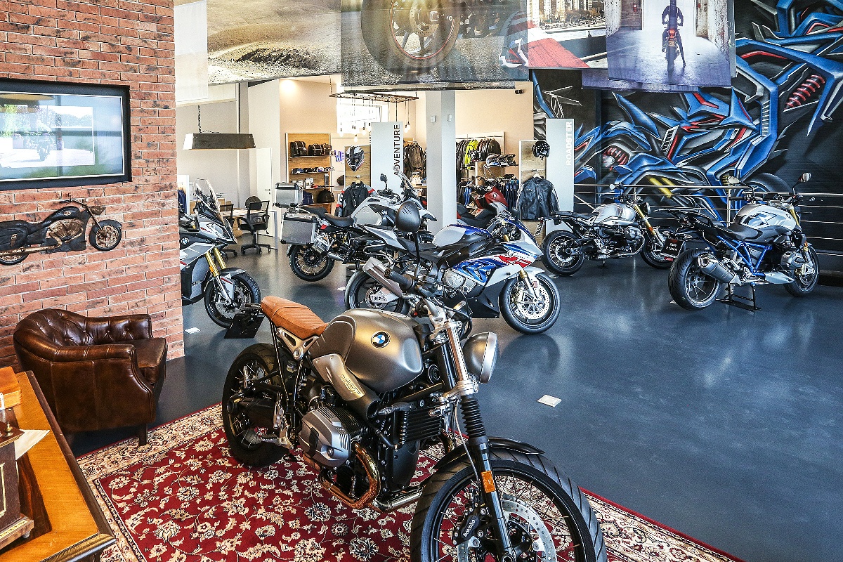 Podlahy a podlahové stěrky v komerčních prostorech