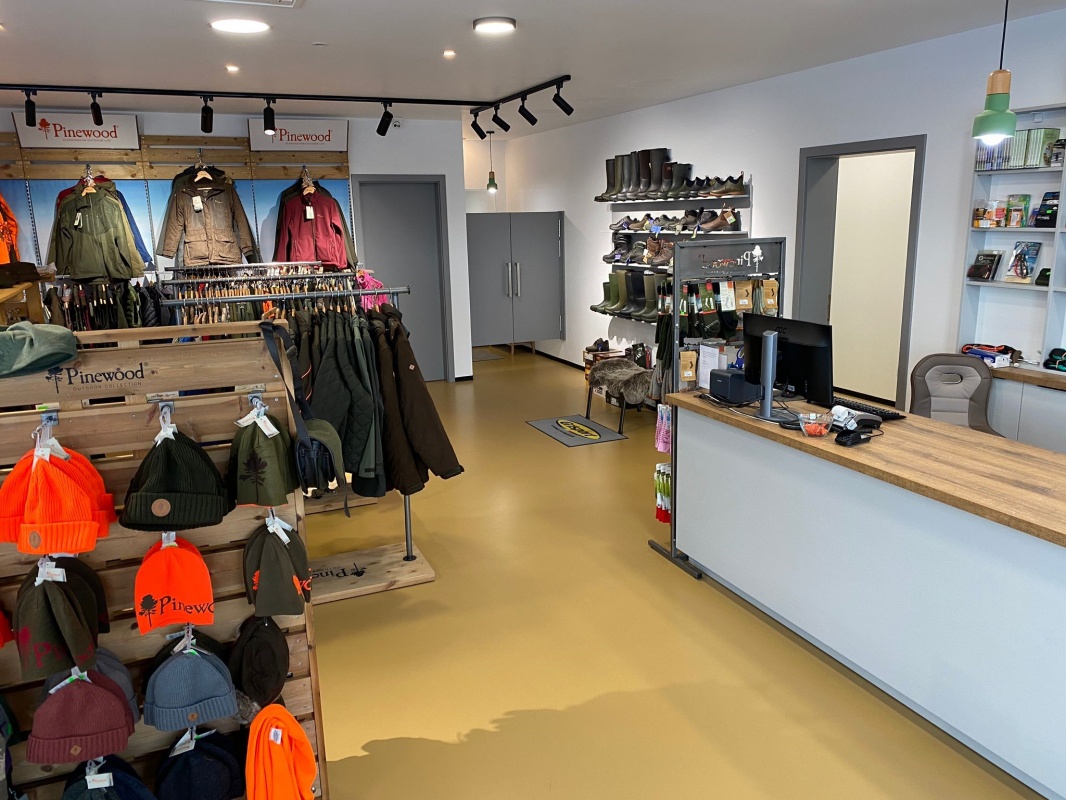 Podlahy a podlahové stěrky v komerčních prostorech