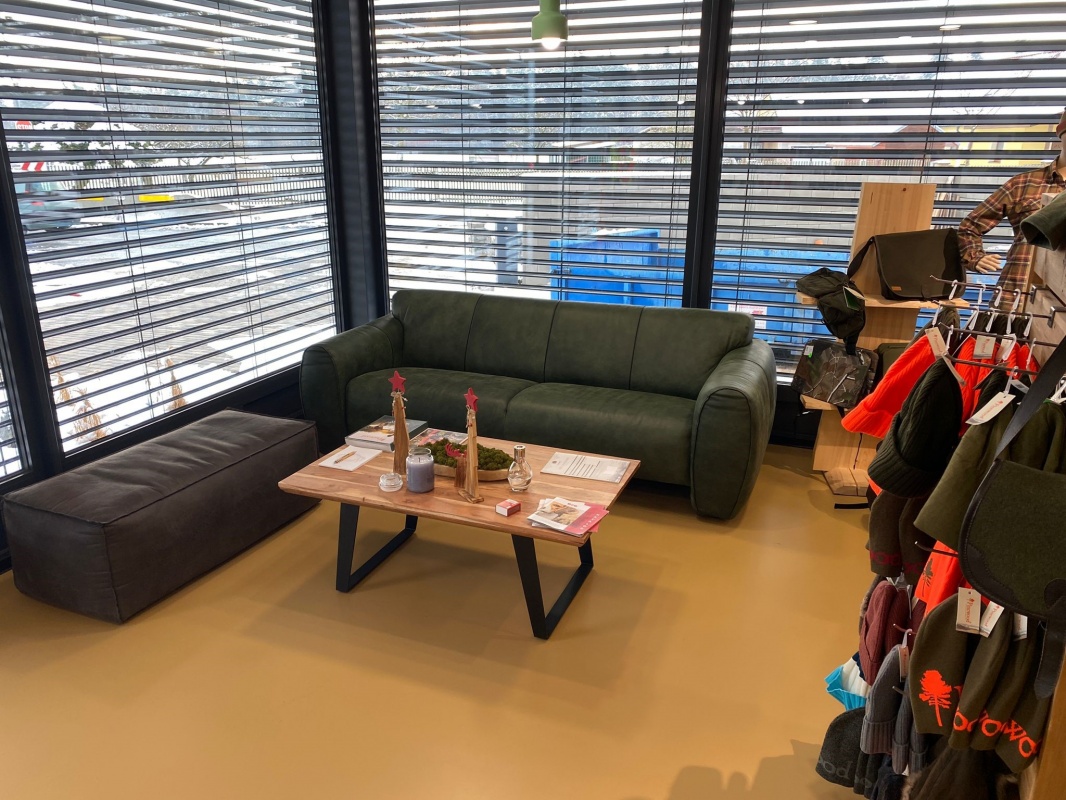 Podlahy a podlahové stěrky v komerčních prostorech