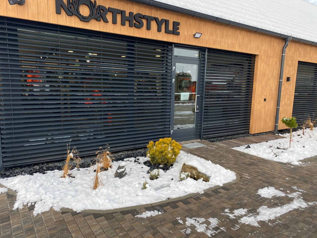 Podlahy a podlahové stěrky v komerčních prostorech