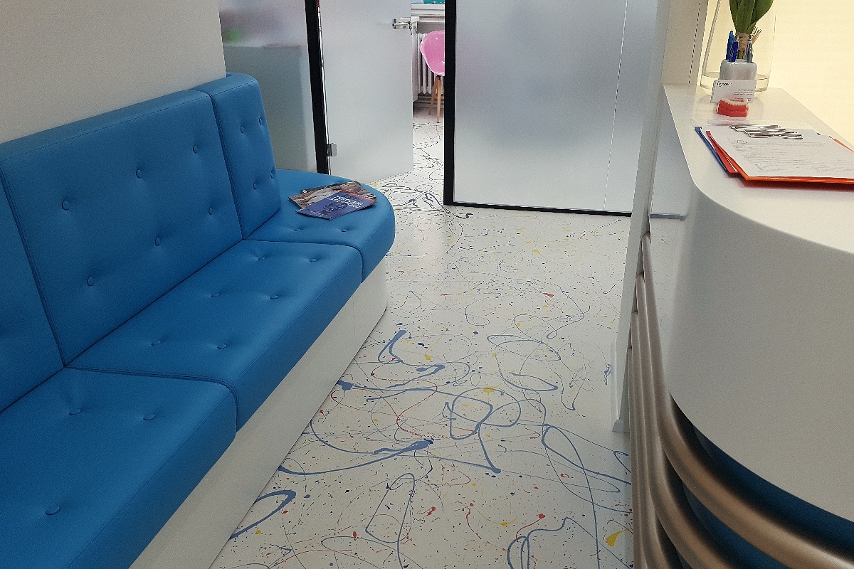 Podlahy a podlahové stěrky v komerčních prostorech