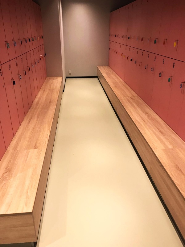 Podlahy a podlahové stěrky v komerčních prostorech